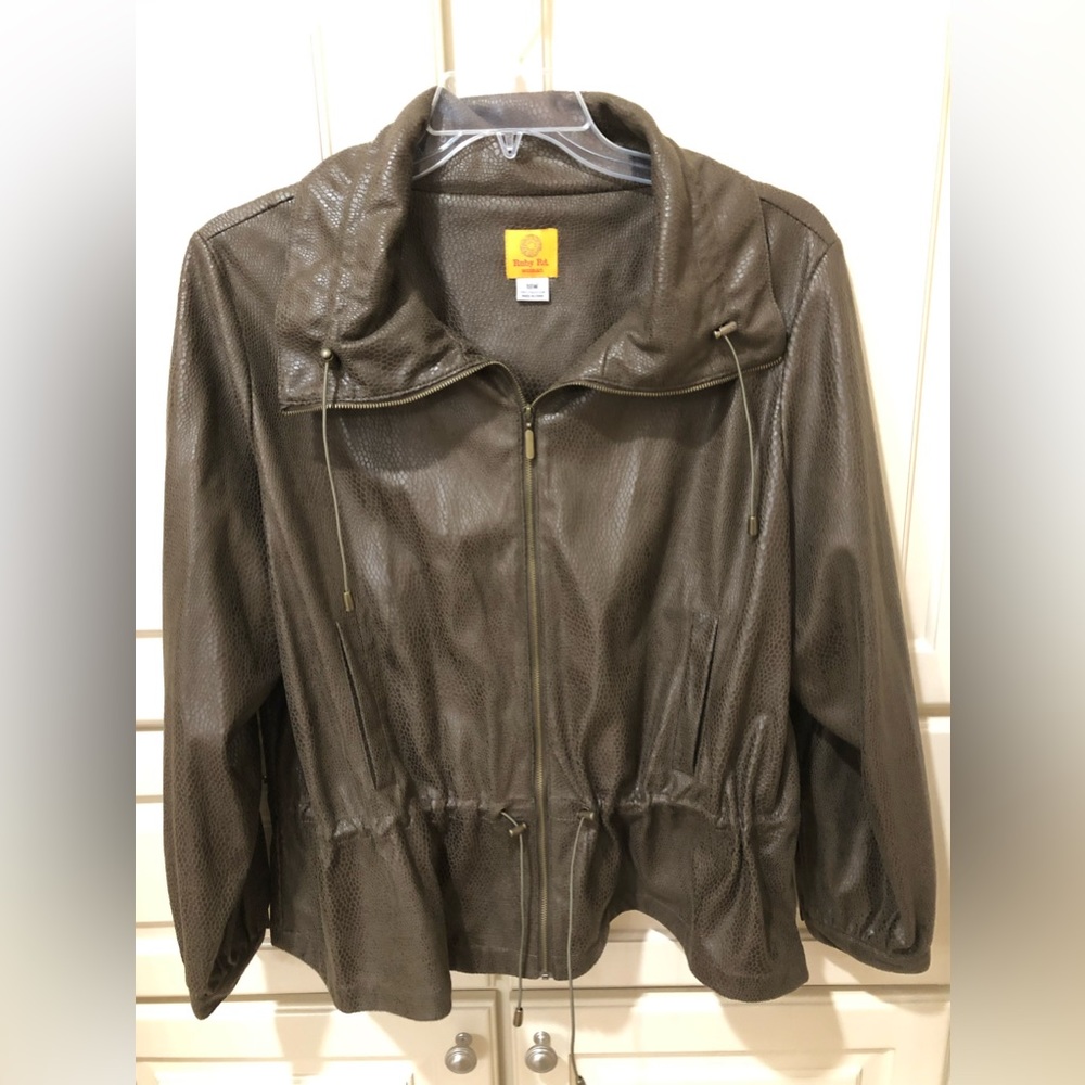 Jacket - Picture 1 of 3